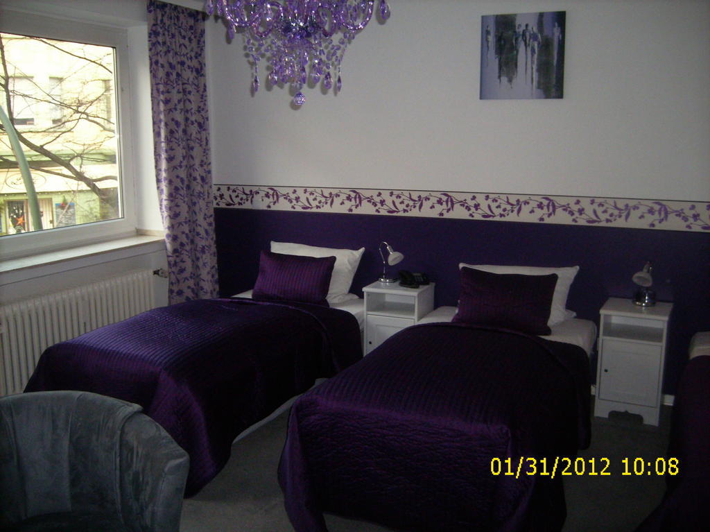 Eu Centralhotel Im Toennchen ดุสเซลดอร์ฟ ภายนอก รูปภาพ