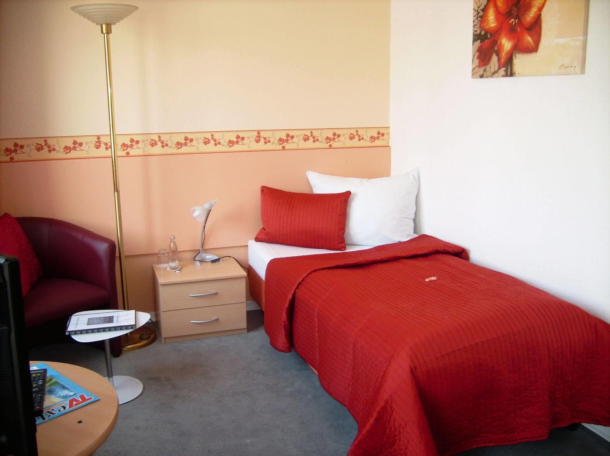 Eu Centralhotel Im Toennchen ดุสเซลดอร์ฟ ภายนอก รูปภาพ